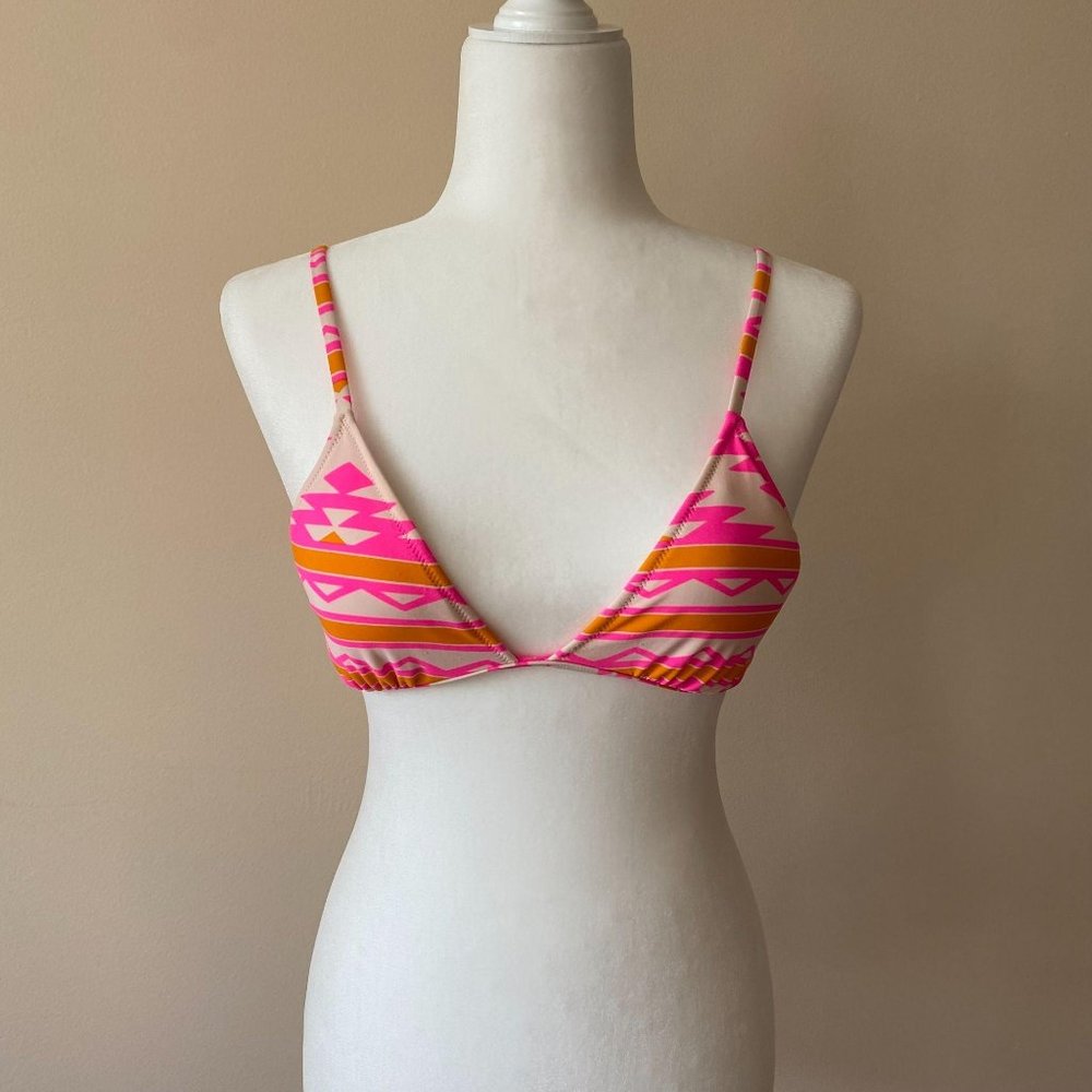 Aerie Triangle Bikini Top Size Medium